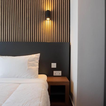 Marina Suites & Apartments - Self Catering - By Tritoni Hotels グジラ エクステリア 写真