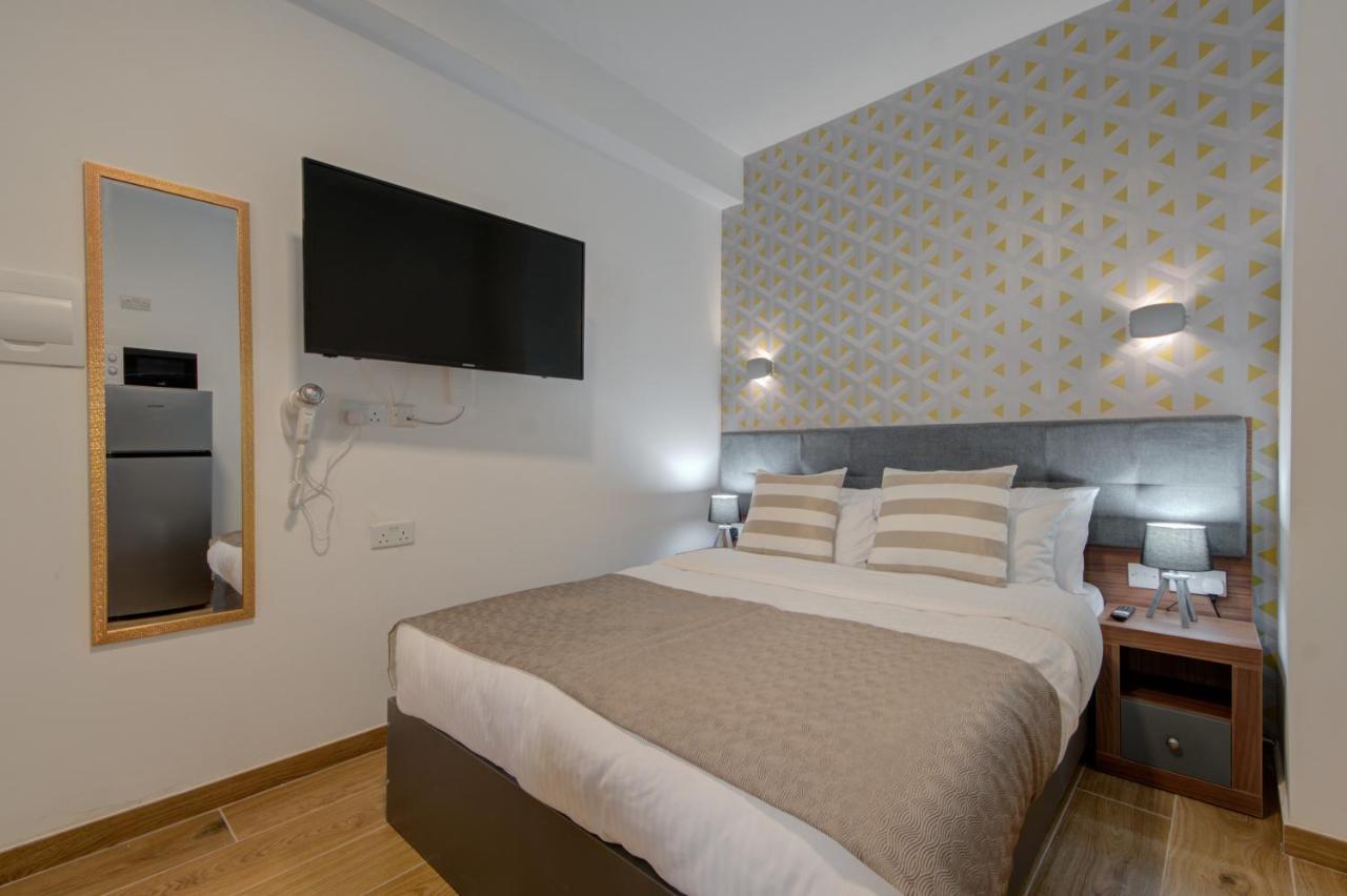 Marina Suites & Apartments - Self Catering - By Tritoni Hotels グジラ エクステリア 写真