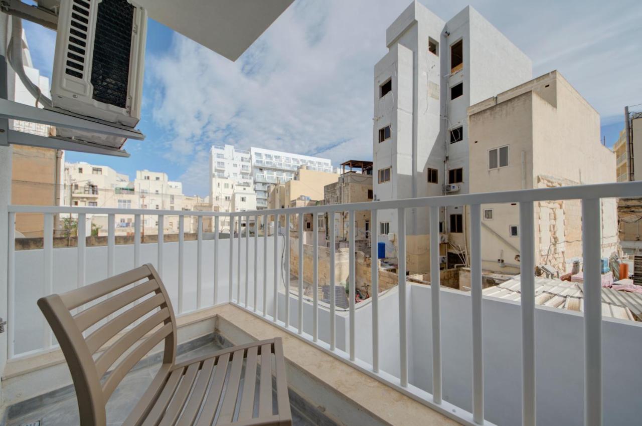 Marina Suites & Apartments - Self Catering - By Tritoni Hotels グジラ エクステリア 写真