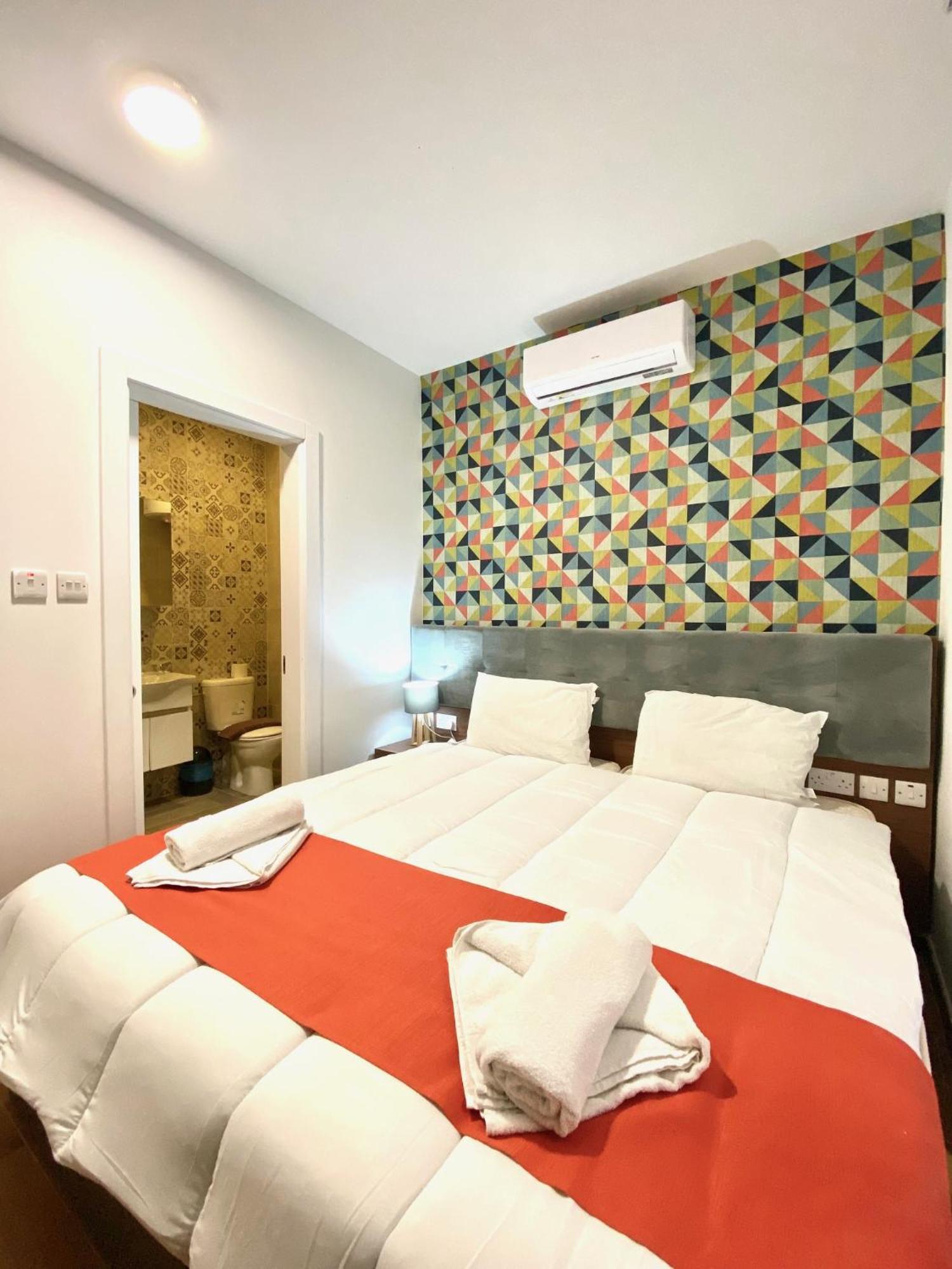 Marina Suites & Apartments - Self Catering - By Tritoni Hotels グジラ エクステリア 写真
