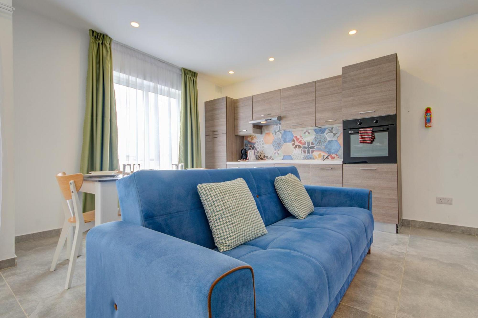 Marina Suites & Apartments - Self Catering - By Tritoni Hotels グジラ エクステリア 写真