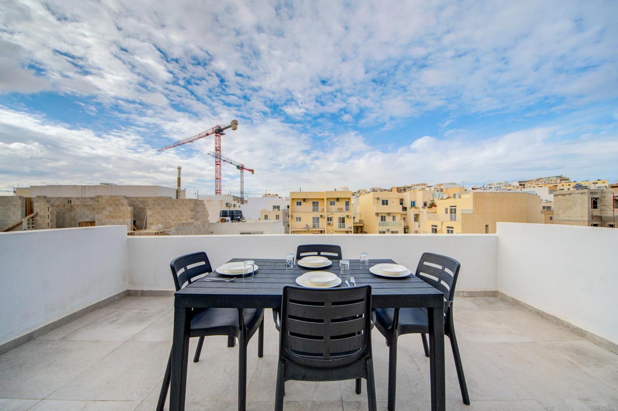 Marina Suites & Apartments - Self Catering - By Tritoni Hotels グジラ エクステリア 写真