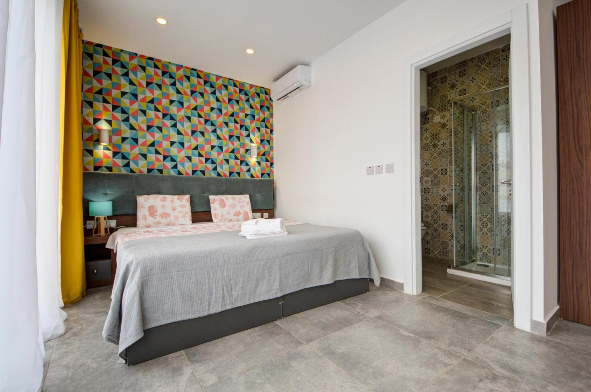 Marina Suites & Apartments - Self Catering - By Tritoni Hotels グジラ エクステリア 写真
