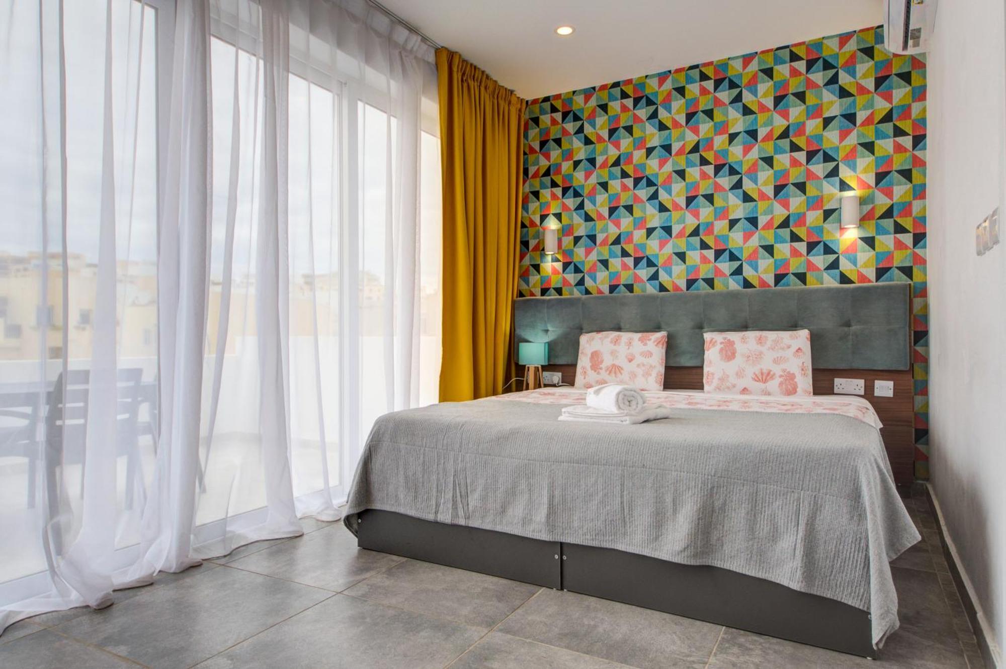 Marina Suites & Apartments - Self Catering - By Tritoni Hotels グジラ エクステリア 写真