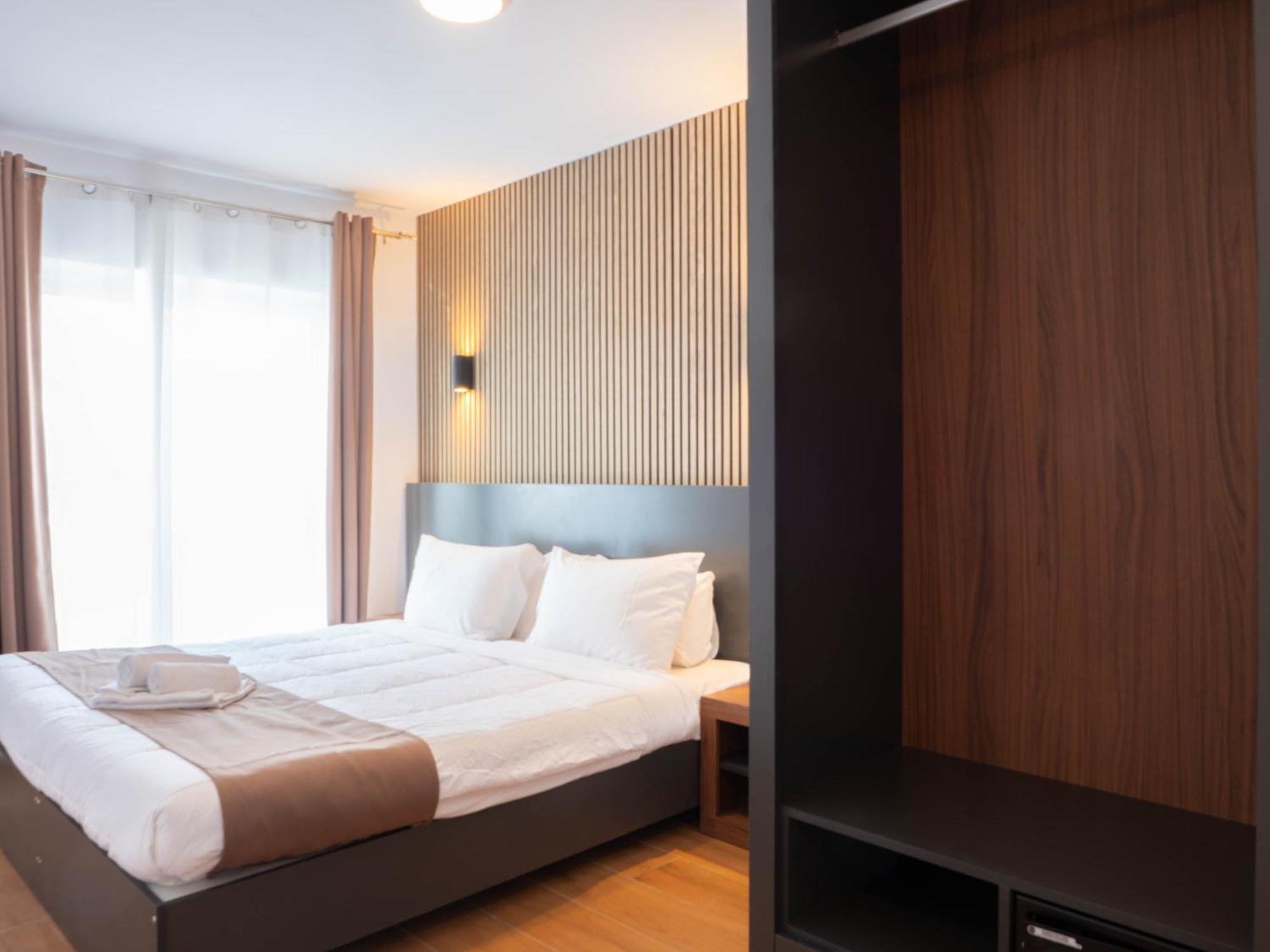 Marina Suites & Apartments - Self Catering - By Tritoni Hotels グジラ エクステリア 写真