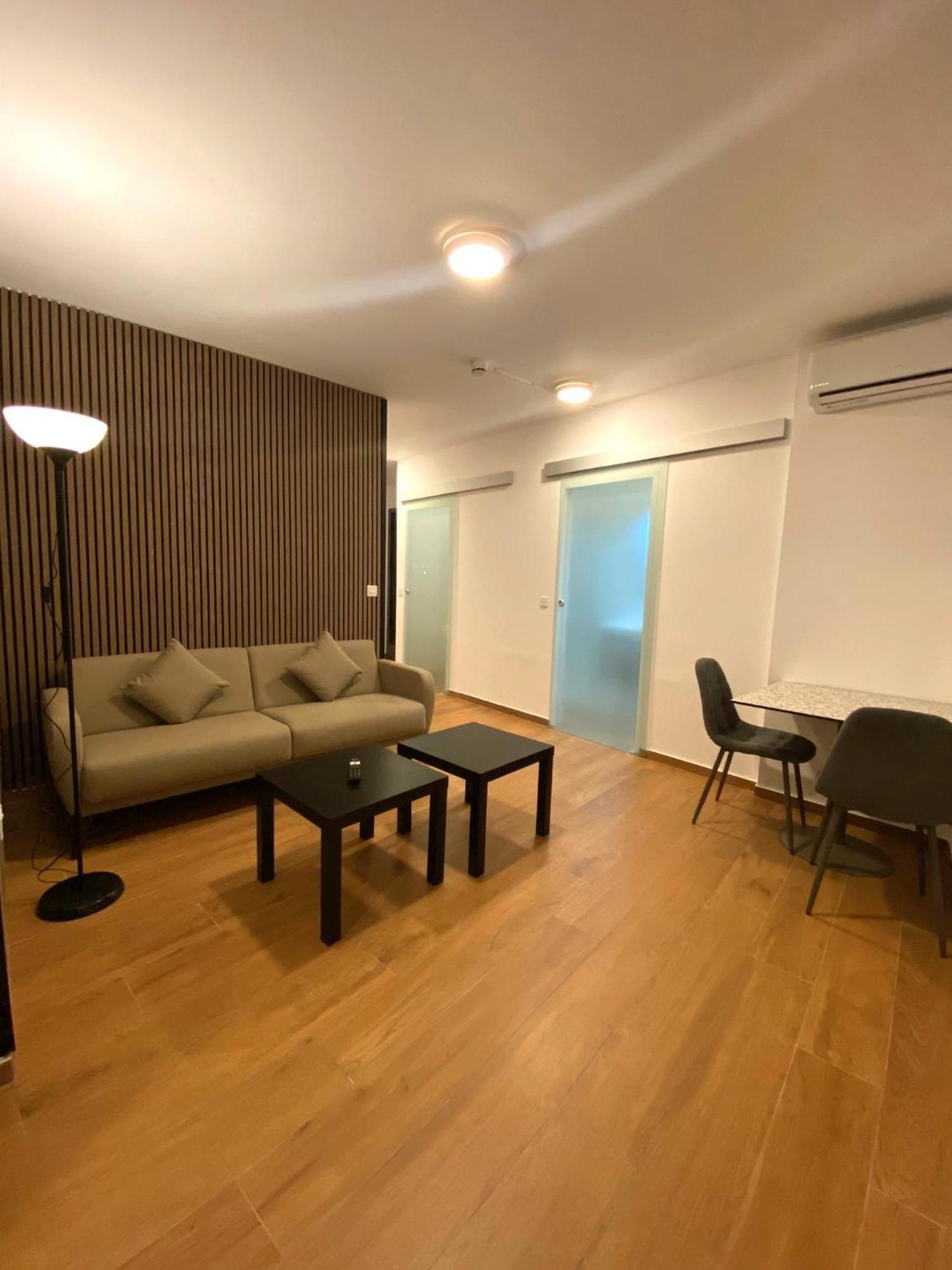 Marina Suites & Apartments - Self Catering - By Tritoni Hotels グジラ エクステリア 写真