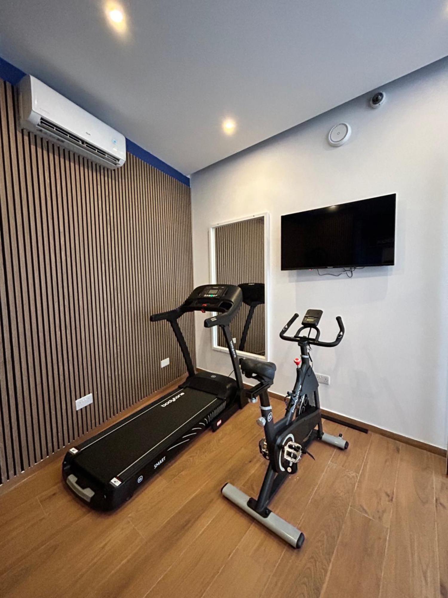 Marina Suites & Apartments - Self Catering - By Tritoni Hotels グジラ エクステリア 写真